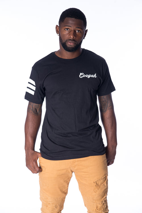 Cooyah Jamaica.  Mens graphic tee screen printed on the front and back.  Short sleeve, crew neck, 100% ringspun cotton.  Cool Jamaican streetwear clothing since 1987.  Reggae style.