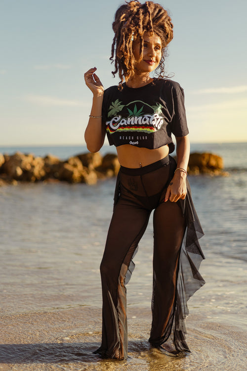 Cooyah Clothing. Cannabis Beach Club women's crop top. Jamaican beachwear clothing. Ringspun, kush, graphic tee