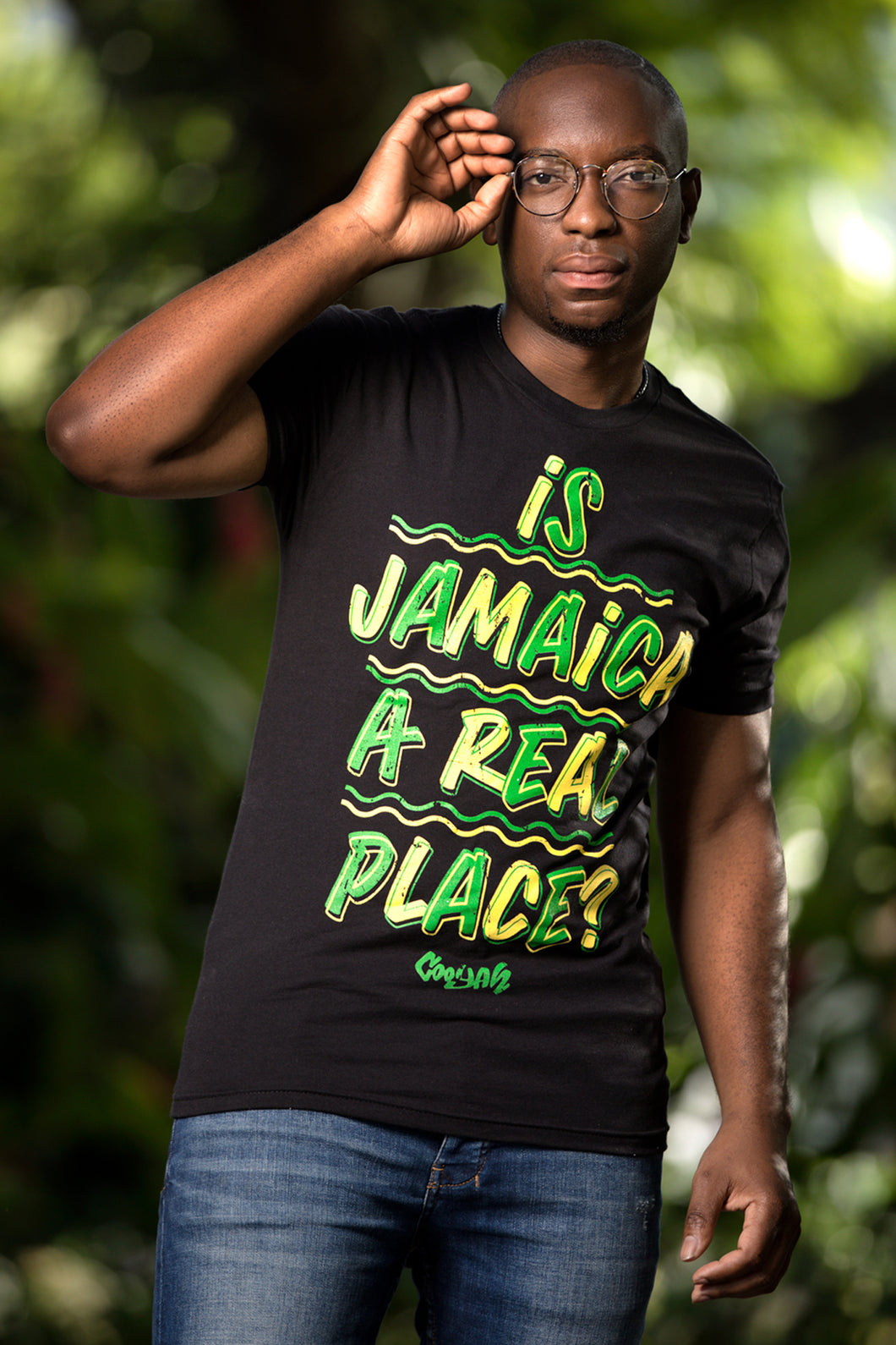 Cooyah Jamaica graphic tee in black. Men's crew neck, short sleeve t-shirt. Jamaican clothing brand.