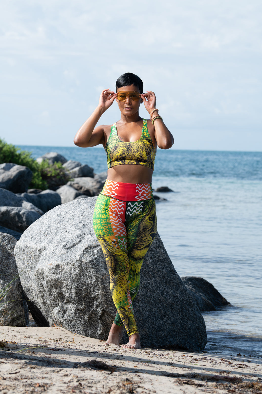 Cooyah Jamaica Women's Lion leggings and bra top, Athleisure, Jamaican  Street Wear clothing Reggae Style, IRIE - 