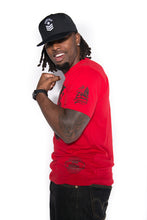 Load image into Gallery viewer, Cooyah Jamaica. Rasta Lion men&#39;s short sleeve graphic tee in red. Jamaican reggae streetwear clothing brand.
